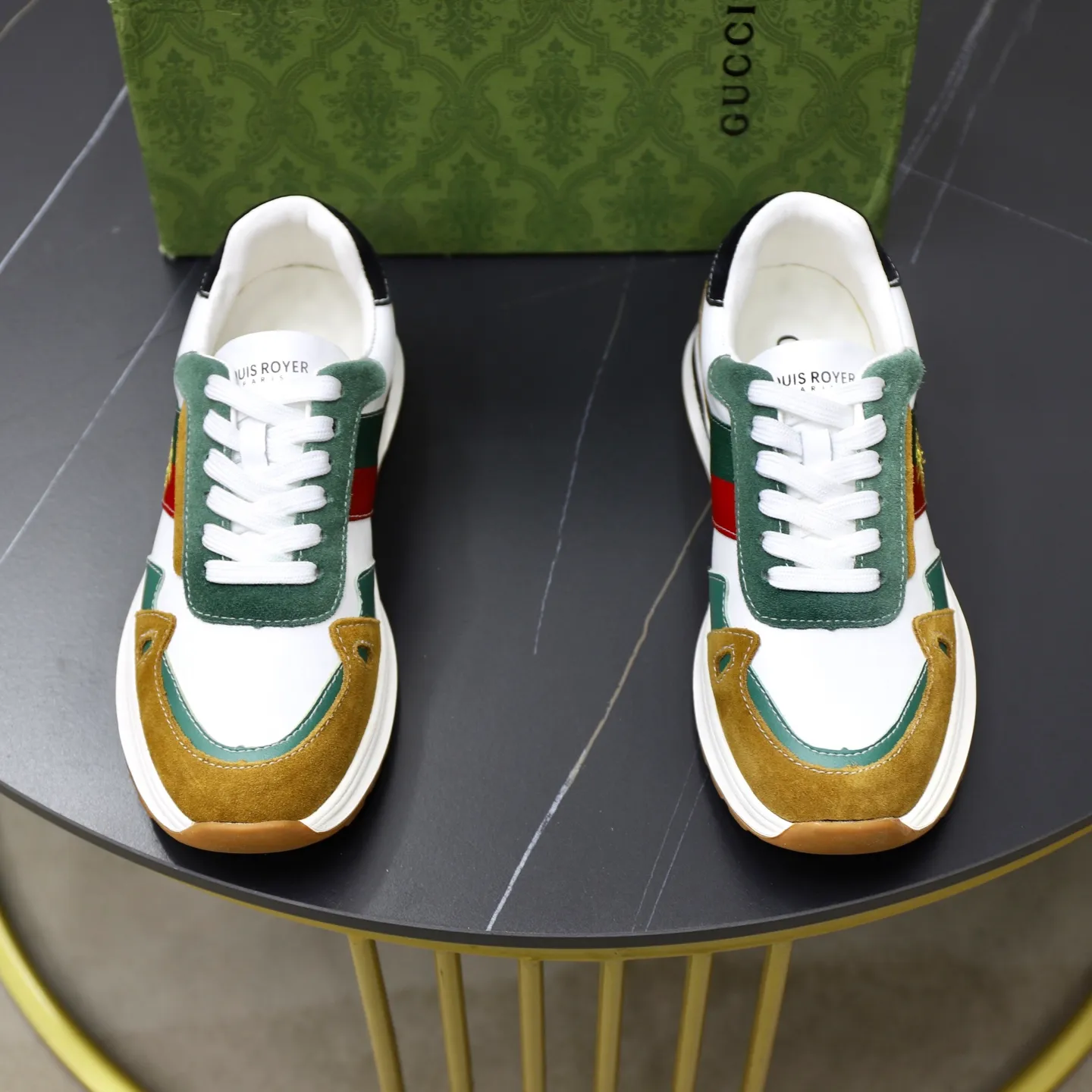 Ex-factory price: 400💰🙅‍♂️🙅‍♂️🙅‍♂️ Brand: GUCCI Standard code: 38-44 (45 customized) Grade: Same as the official website Material: Original material splicing Comfortable and breathable sheepskin lining Lightweight and wear-resistant sports outsole Style category: Men's fashionable casual shoes Running sneakers Distinguished luxury brand elements Top luxury Color: actual picture color